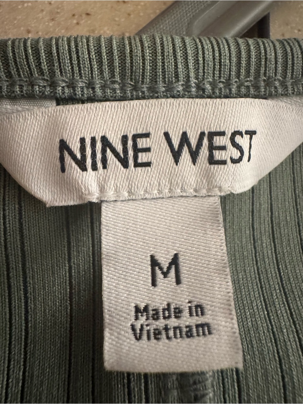 NWT Nine West Twist-Front Long Sleeve Dress in Sage - Picture 4 of 6